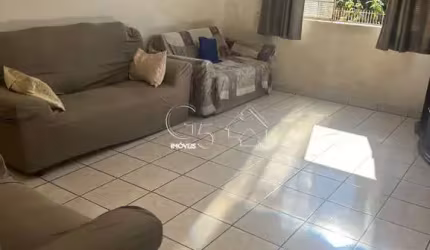 OPORTUNIDADE/ VENDE-SE CASA COM EDÍCULA , OTIMA LOCALIZAÇÃO R$ 585.000,00
