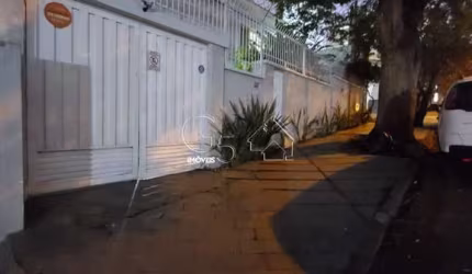 CASA ALUGA-SE 302 METROS , 3 GARAGENS , 3 DORMITÓRIOS, ENTRE RUA DO RETIRO E AV. NOVE DE JULHO