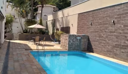 CASA VENDE-SE EM CONDOMINIO FECHADO EM LOCALIZAÇÃO NOBRE EM JUNDIAÍ