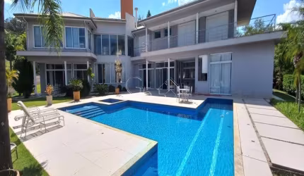 CASA PADRÃO NA MALOTA, JUNDIAÍ/SP-CONDOMÍNIO EXCLUSIVO, VISTA PANORÂMICA!