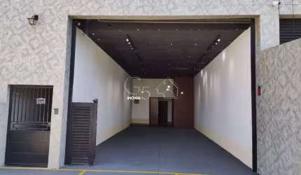Salão Comercial para Locação em Caieiras-SP - Bairro Laranjeiras: 1 Sala, 2 Banheiros, 110m² de Área. Venha Conferir!