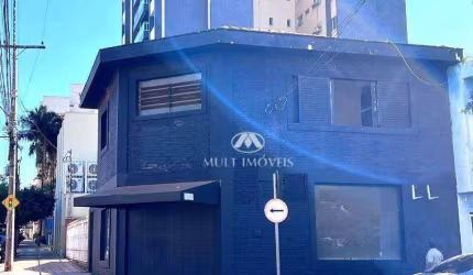 Sobrado Comercial em ótima localização no Bairro Vila Seixas com 125 m² de área útil.