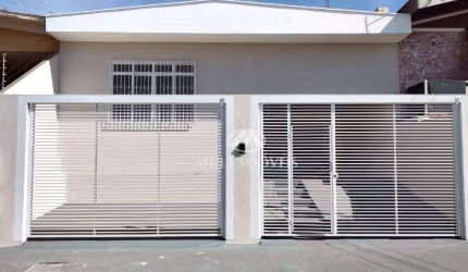 Linda Casa Reformada no Jardim Mosteiro com 250m² de terreno e 140m²  de construção.