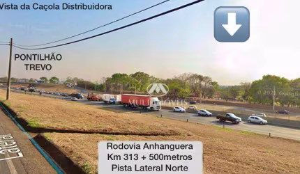 Terreno em excelente localização na Rodovia Anhanguera. Possui Infraestrutura de Água, Esgoto e Energia Elétrica. Área Total:  Aprox. 41.000 m².