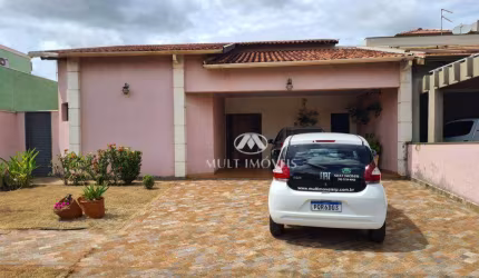 Casa Térrea localizada no Condomínio Haras Country Village - Jardinópolis SP, com terreno de 300m² e 160m² de construção.