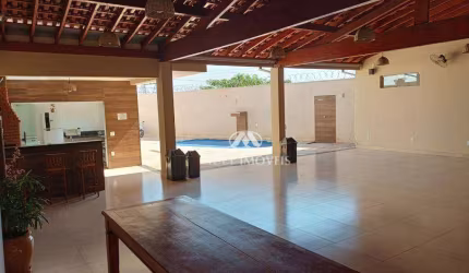 Casa Térrea Comercial/Residencial em excelente localização no Bairro Parque dos Bandeirantes com terreno de 401,70m² e 245,16 de área construída.