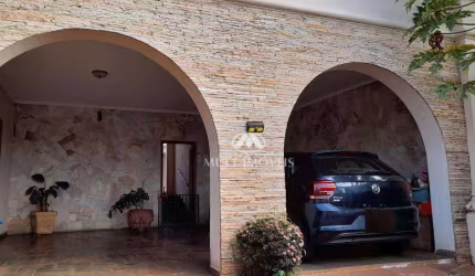 Casa com 3 dormitórios à venda, 295 m² por R$ 869.000,00 - Alto da Boa Vista - Ribeirão Preto/SP
