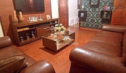 Casa localizada no Bairro Parque Ribeirão com terreno de 165m² e 125,5m² de área construída