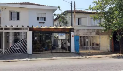 Sobrado Comercial e Residencial no Campo Belo 160 metros 03 quartos 01 ste