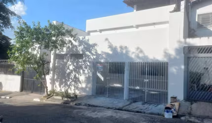 Sobrado Residencial no Planaltinho 330 metros  com Três pisos 3 sts 03 vgs