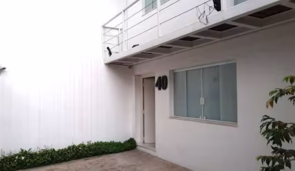 Sobrado Comercial em Moema 144 metros 4 salas 02 vagas Mobiliado