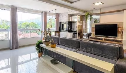 Apartamento mobiliado no centro de Jaraguá do Sul à venda