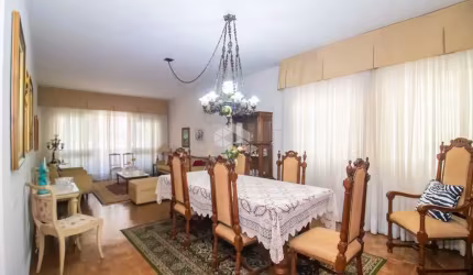 Apartamento com 217,30 m², 4 dorm e 2 vagas de garagem