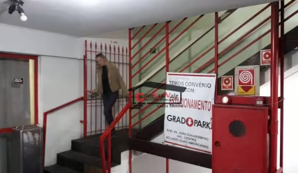 Ponto para alugar, 600 m² por R$ 34.847,05/mês - Centro - São José dos Campos/SP
