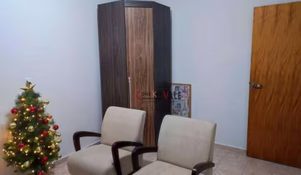 Casa com 3 dormitórios à venda, 100 m² por R$ 750.000,00 - Bosque dos Eucaliptos - São José dos Campos/SP