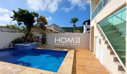Casa Itaipú 6 quartos, piscina - Niterói