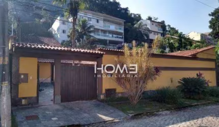 Casa com 4 dormitórios à venda, 320 m² por R$ 790.000,00 - Taquara - Rio de Janeiro/RJ