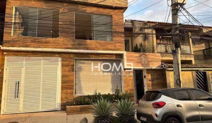 Lindo Sobrado com Ponto Comercial e Residência