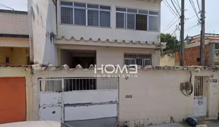 Casa com 3 dormitórios à venda, 181 m² por R$ 274.000,00 - Irajá - Rio de Janeiro/RJ
