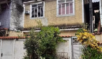 Apartamento com 2 dormitórios à venda, 73 m² por R$ 134.000,00 - Taquara - Rio de Janeiro/RJ