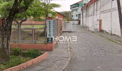 Casa com 2 dormitórios à venda, 158 m² por R$ 149.000,00 - Pechincha - Rio de Janeiro/RJ