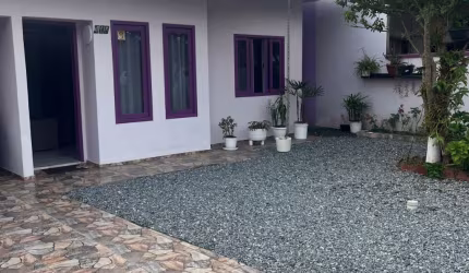 Casa Escriturada no Paranaguamirim