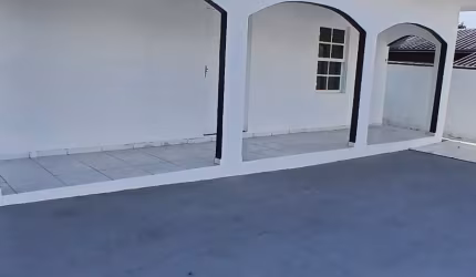 Linda Casa Averbada no Nossa Senhora da Paz