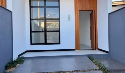 Lindo Geminado Pronto para Morar no Iririú