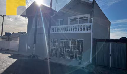 Casa com 4 dormitórios à venda, 210 m² por R$ 440.000 - Vila Santa Libânia - Bragança Paulista/SP