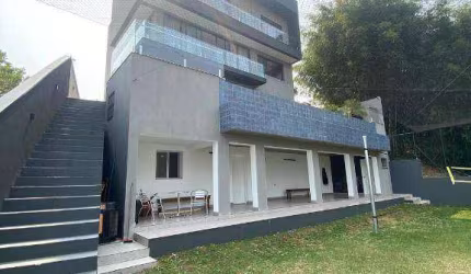 Casa com 3 dormitórios à venda, 560 m² por R$ 5.987.000,00 - Condomínio Vale das Águas - Bragança Paulista/SP