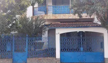 Sobrado com 4 dormitórios à venda, 310 m² - Jardim Europa - Bragança Paulista/SP