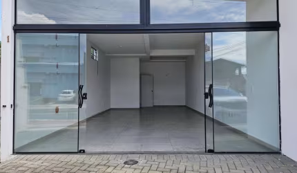 Sala Comercial para Venda em Joinville, Boa Vista, 1 banheiro, 3 vagas