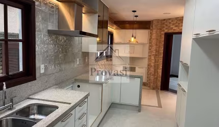 Alphaville Residencial 11 (Santana de Parnaíba) - Casa com 5 suítes-  360m²- Residencial 11- Alphaville- Santana de Parnaiba- Por R$ 2.650.000,00