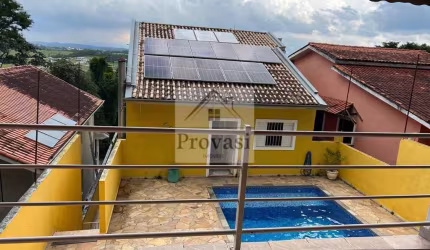 Casa com 5 quartos- 338,75 m2- Condomínio Nova Paulista- Por R$990.000,00