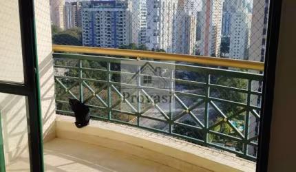 Apartamento com 3 quartos, 96 m²