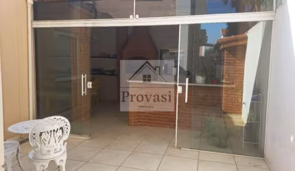 LINDA CASA 3 Dorm. 1 Suíte 310m² - Condomínio Residencial Tamboré