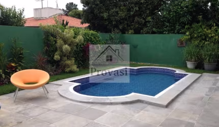 Alphaville Residencial 3 (Santana de Parnaíba) - Oportunidade - Casa no Residencial 3 - 4 dormitórios com Piscina