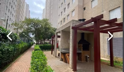 Apartamento com planejados!