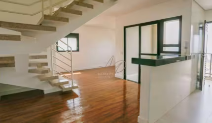 Apartamento Duplex à venda com 3 quartos, 1 suíte e 2 vagas no Parque Campolim