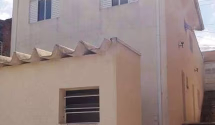 Casa com 4 Dormitórios Poá-SP