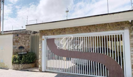 Casa com 3 dormitórios à venda, 220 m² por R$ 650.000,00 - Vila Amorim - Suzano/SP