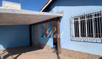 Casa a venda com renda de locação. 3 casas no mesmo imóvel