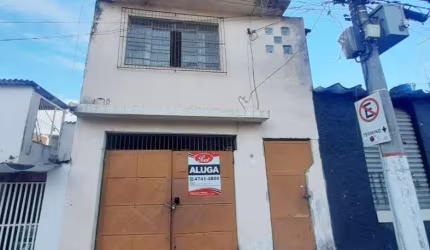 Casa com 1 dormitório para alugar, 51 m² por R$ 1.288,88/mês - Jardim Santo Antônio - Suzano/SP
