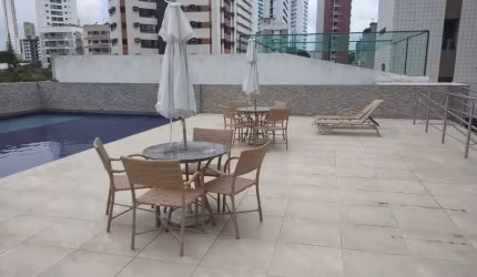 Excelente Flat Mobiliado na Beira Rio