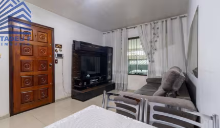 Casa a Venda, 3 dorms, 2 vagas na Vila Santa Catarina