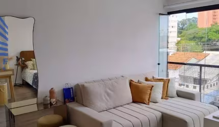 Apartamento à venda, 1 Dorm, 1 vaga na Chácara Santo Antônio