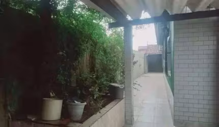 Imóvel para venda tem 300 metros quadrados com 3 quartos