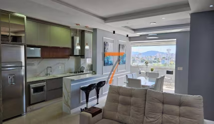 Apartamento com 3 dormitórios à venda, 98 m² por R$ 980.000,00 - Barreiros - São José/SC