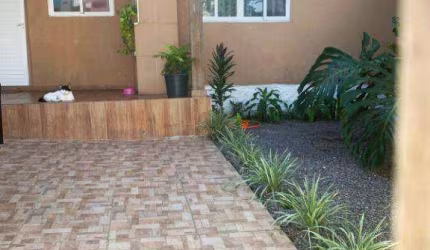 Casa com 3 dormitórios à venda, 158 m² por R$ 640.000,00 - Barreiros - São José/SC