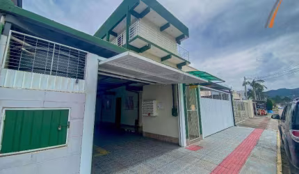 Prédio à venda, 800 m² por R$ 2.800.000,00 - Passa Vinte - Palhoça/SC